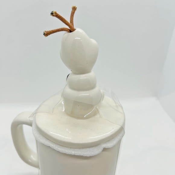 New Rae Dunn Disney Frozen Mug,  Olaf figure ceramic topper - Picture 4 of 9